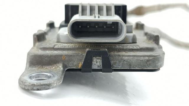 PEUGEOT 9821121180 Sensor de óxidos de nitrógeno NOx  disponible Valladolid