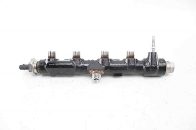 PEUGEOT 9821399680 Rampa de combustible  comprar en Ponferrada