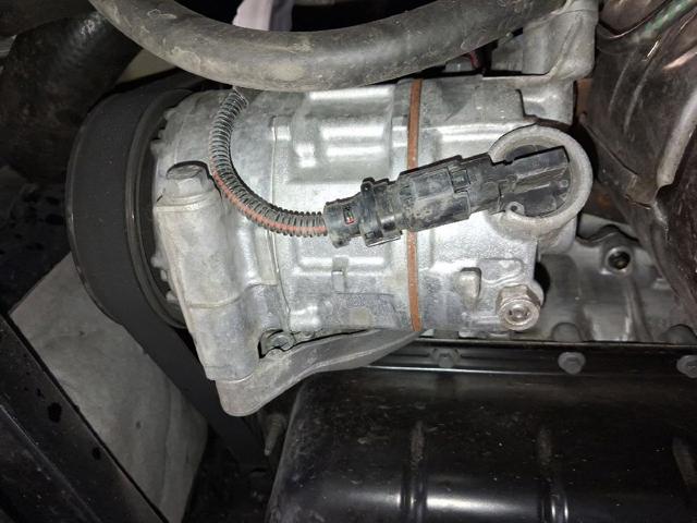 9823097480 Peugeot/Citroen