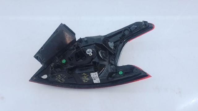 9823728680 Piloto trasero exterior izquierdo  comprar en Reus