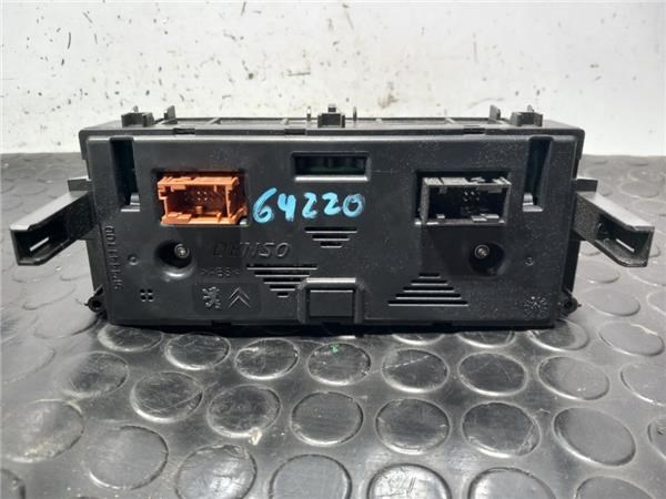 PEUGEOT 9823740080 Unidad de control aire acondicionado  en stock Terrassa