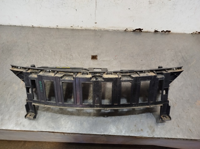 Comprar Panel de soporte del radiador y montaje de faros Peugeot 5008 II  a bajo precio
