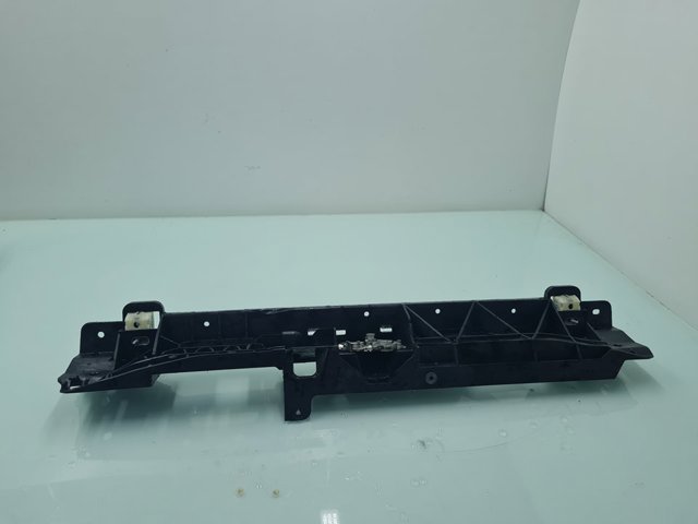 Precio del repuesto Soporte de radiador  C5  SUV