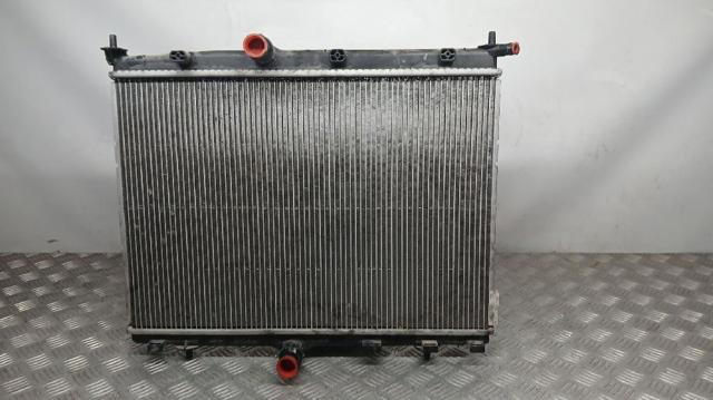 Radiador de agua Peugeot 2008 II ()