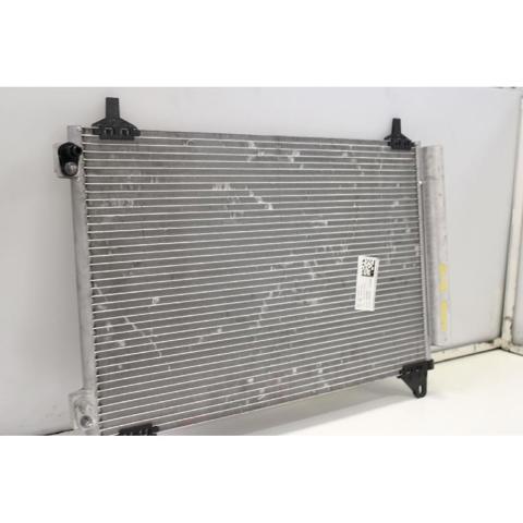 CHRYSLER 9825371480 Condensador de aire acondicionado  disponible Valladolid