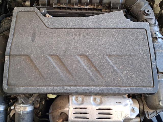 Cubierta motor para Peugeot 2008 II ()
