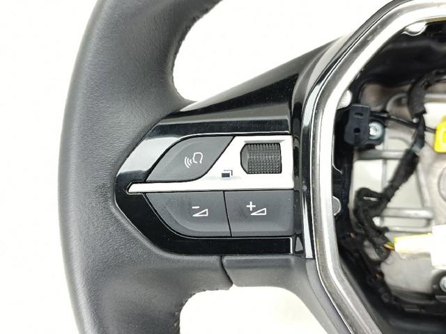 98255044ZD PEUGEOT Volante  en stock Huelva