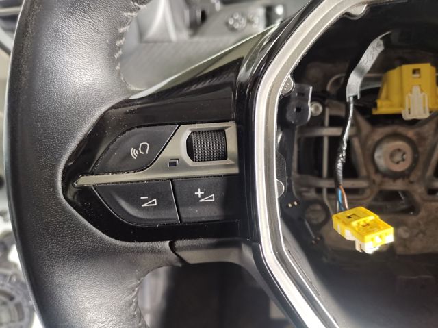 98255044ZD Volante  comprar en Pontevedra