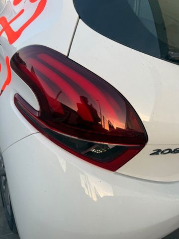 PEUGEOT 9825601280 Piloto trasero izquierdo  disponible Lugo
