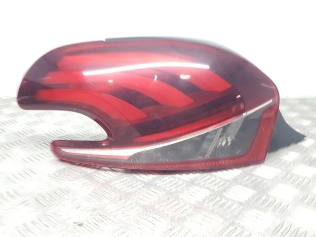 9825601280 PEUGEOT Piloto trasero izquierdo  disponible Alicante