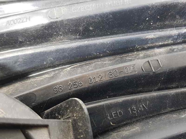 9825601280 PEUGEOT Piloto trasero izquierdo comprar Bilbao