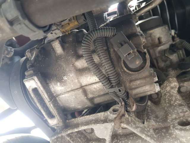 9825868180 Peugeot/Citroen