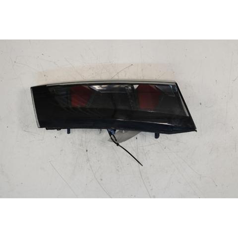 9825957580 PEUGEOT Piloto trasero interior izquierdo  comprar en Jaén