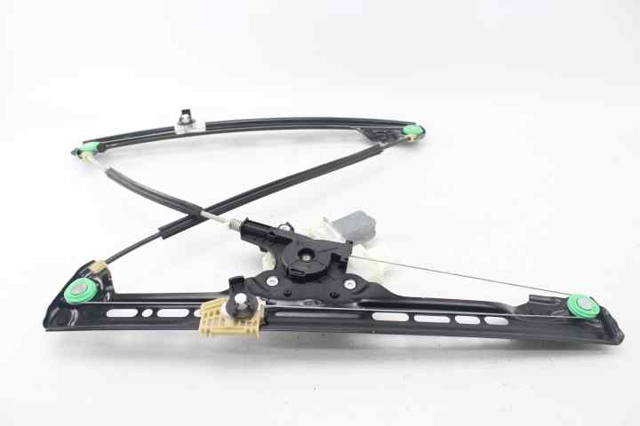 PEUGEOT 9826076380 Mecanismo de elevalunas de la puerta delantera izquierda  disponible Valladolid