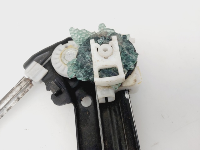 PEUGEOT 9826079580 Mecanismo de elevalunas de la puerta delantera izquierda  comprar en Ponferrada