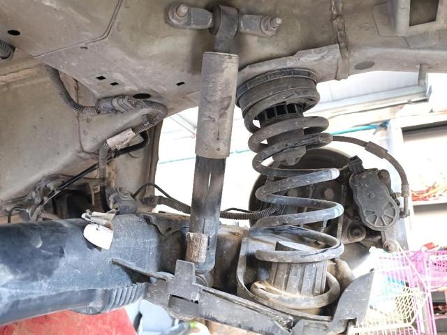 9826243580 Amortiguador trasero  en stock Sabadell