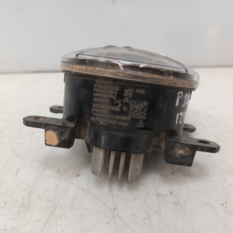 PEUGEOT 9826960480 Faro antiniebla izquierdo y derecho comprar Barcelona