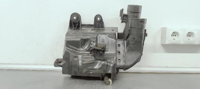 PEUGEOT 9828002080 Caja del filtro de aire  en stock Salamanca