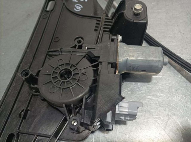 9828130680 PEUGEOT Mecanismo de elevalunas delantero derecha  en stock Córdoba