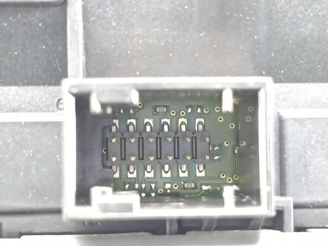 PEUGEOT 9828476980 Pantalla  en stock Salamanca