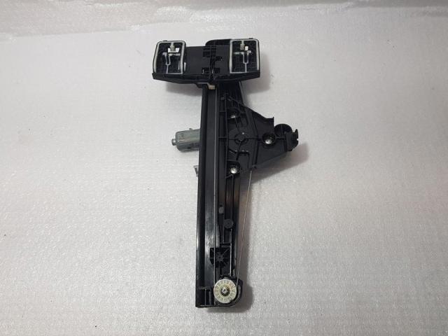 9829045580 PEUGEOT Bomba de vacío  disponible Vigo