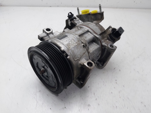 Comprar Embrague (bobina magnética) del compresor de aire acondicionado Mercedes A  W169 a bajo precio