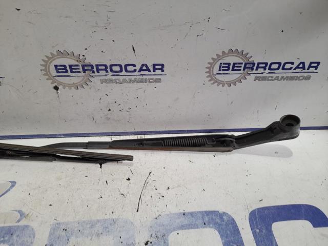 Brazo del limpiaparabrisas, lavado de parabrisas, luna delantera 983101C000 Hyundai/Kia