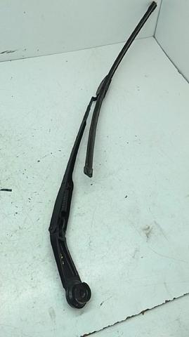 Brazo limpia para KIA Carens ()