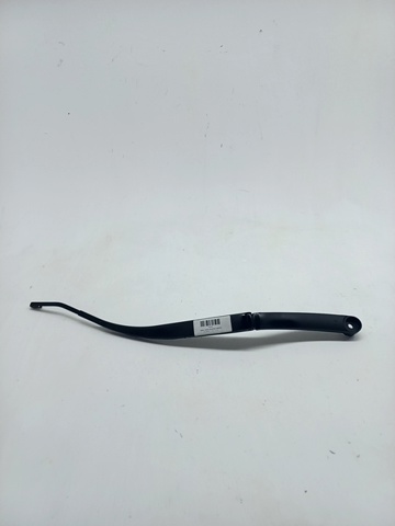 Brazo del limpiaparabrisas, delantero KIA Sorento  (XM)