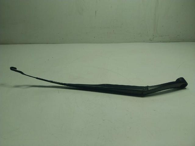 Brazo del limpiaparabrisas, delantero Hyundai KONA  (OS)