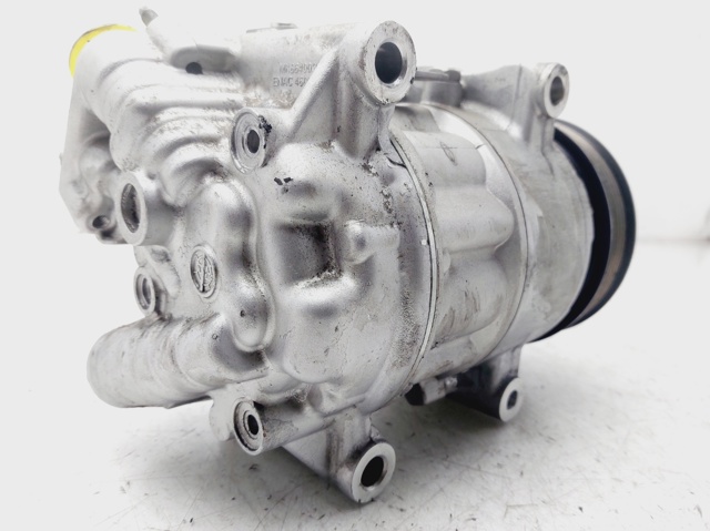 PEUGEOT 9833718880 Compresor de aire acondicionado  disponible Lugo