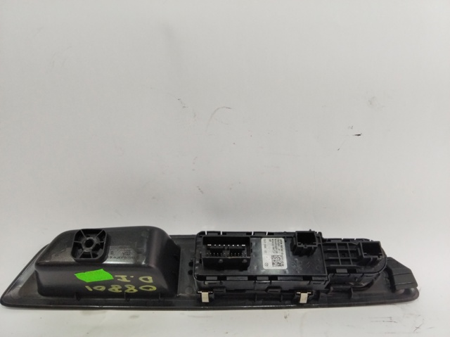 PEUGEOT 98349233ZD Interruptor de elevalunas delantera izquierda comprar Tarragona