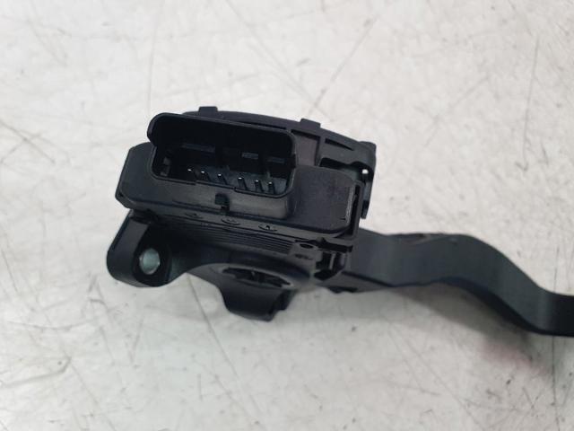 9835904480 Pedal del acelerador  disponible Utrera