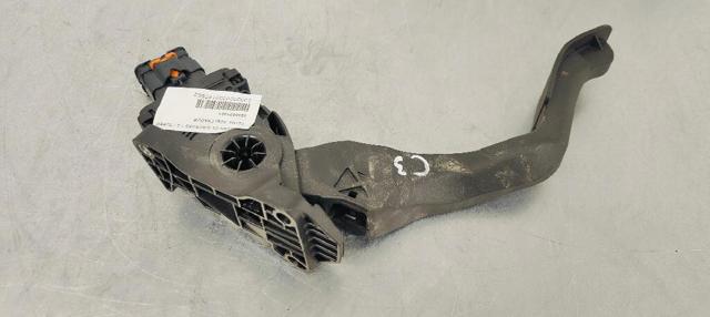 PEUGEOT 9835904480 Pedal del acelerador  disponible Lugo