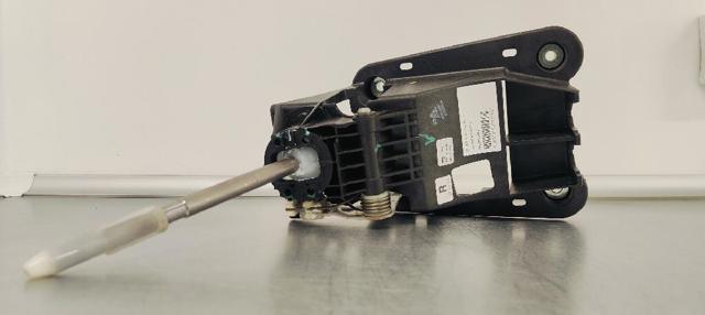 9837816580 Peugeot/Citroen
