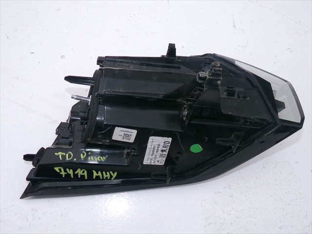9838190480 Piloto trasero exterior derecho comprar Sevilla