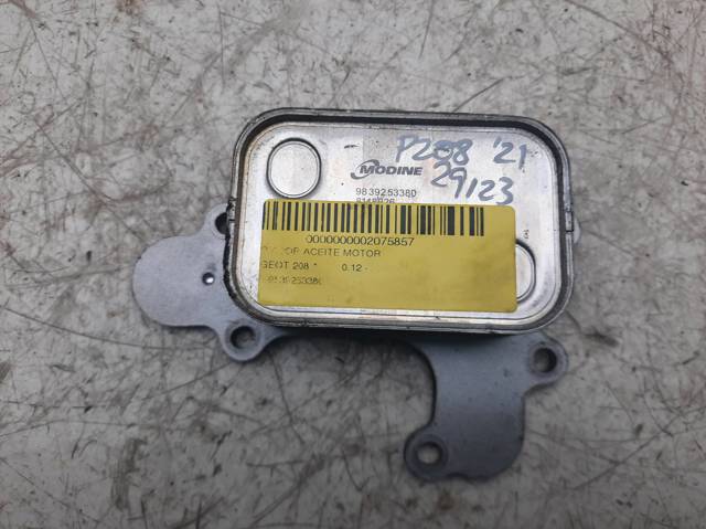 9839253380 Radiador de aceite  en stock Granada