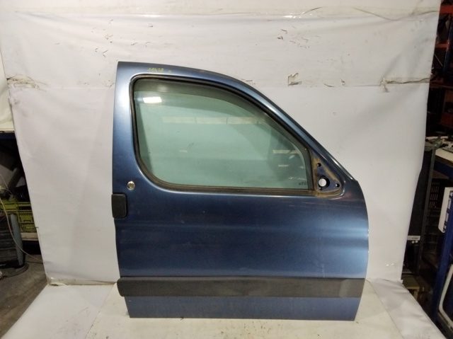 Puerta delantera derecha Citroen Berlingo furgoneta desguace