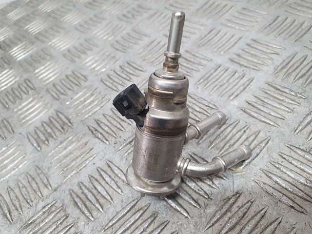 PEUGEOT 9842811780 Inyector AdBlue  en stock Salamanca