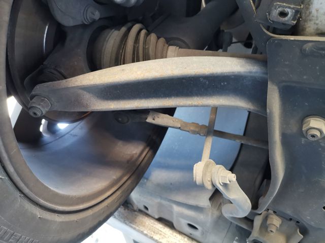 PEUGEOT 9846329080 Brazo inferior derecho de la suspensión delantera  disponible Valladolid