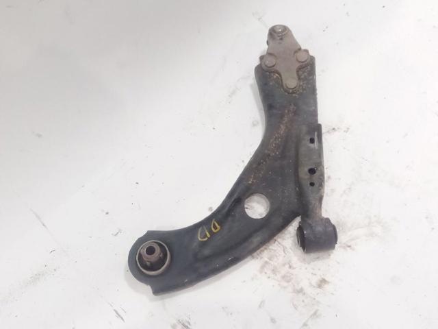 9846329080 Brazo inferior derecho de la suspensión delantera  en stock Castellón