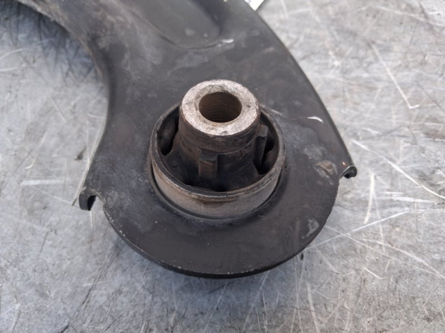 9846329280 PEUGEOT Brazo inferior derecho de la suspensión delantera comprar Madrid