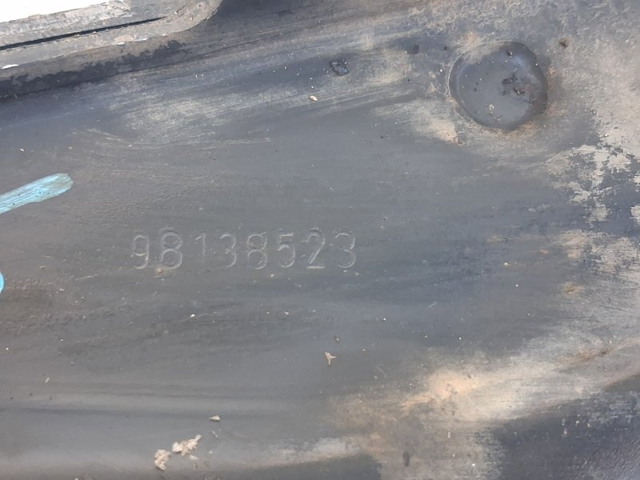 9846329580 PEUGEOT Brazo inferior izquierdo de la suspensión delantera  comprar en Oviedo