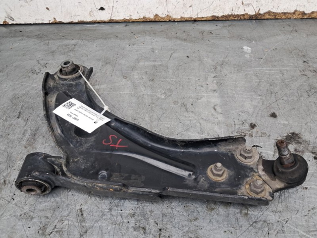 9846329580 PEUGEOT Brazo inferior izquierdo de la suspensión delantera  disponible Ourense