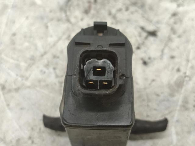 HYUNDAI 985101W000 Bomba-motor del lavaparabrisas trasero comprar Tarragona