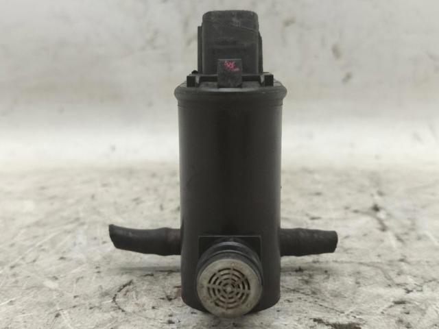 HYUNDAI 985101W000 Bomba-motor del lavaparabrisas trasero comprar Tarragona