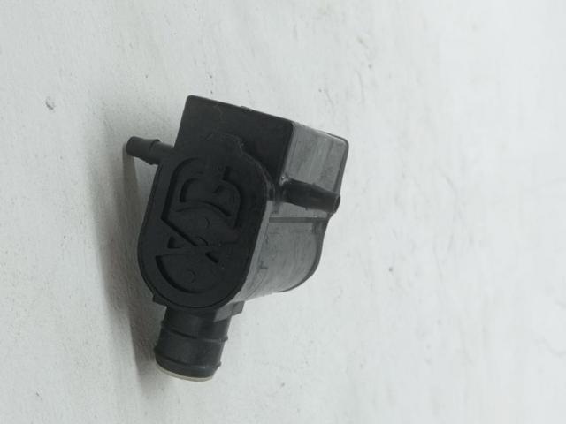 HYUNDAI 985101W000 Bomba-motor del lavaparabrisas trasero  en stock Terrassa