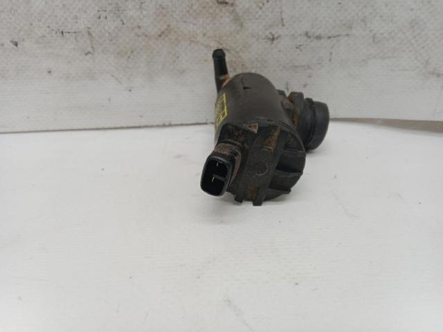 HYUNDAI 9851022000 Motor de la bomba del lavaparabrisas delantero  disponible España
