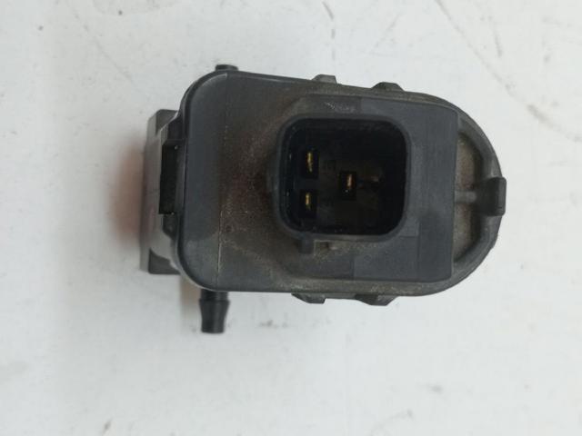 HYUNDAI 985102J500 Bomba de agua limpiaparabrisas, delantera comprar Pamplona
