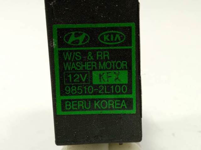 985102L100 HYUNDAI Bomba-motor de limpiaparabrisas delantero/trasero  disponible Ourense